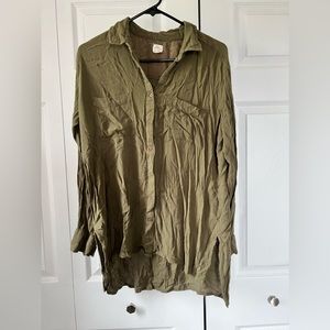 O'Neill Long-sleeve button-down olive blouse size M